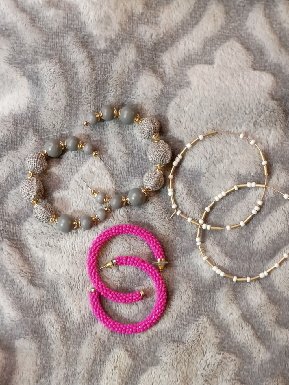 Set of Four Hoop Earrings - Pink, Gray, Ivory